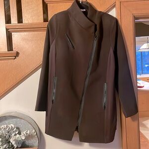 NWT Cabi Legacy Topper